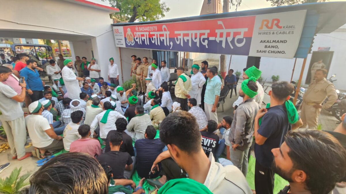 राकेश टिकैत का सर कलम करने वाले को इनाम की घोषणा पर भड़के कार्यकर्ता